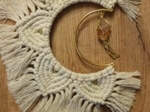 lune en macramé