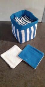 panier lingettes lignes bleu et blanc