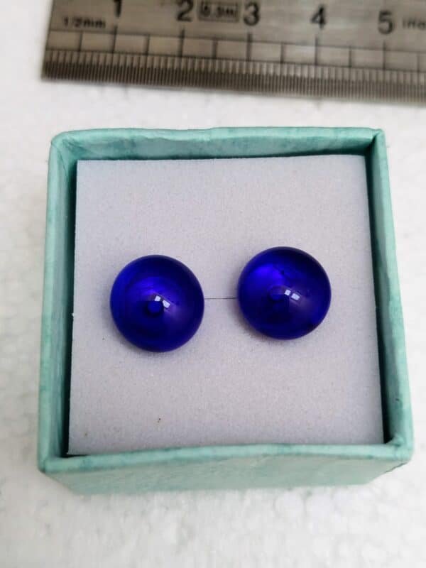 boucles d'oreilles en verre fondus bleu